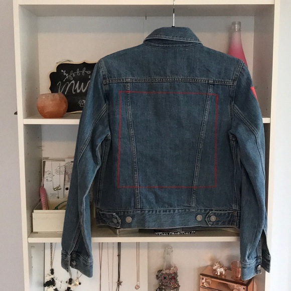 ⭐️HOST PICK⭐️ MARC BY MARC JACOBS Icon Printed Denim Jacket - Picture 5 of 13